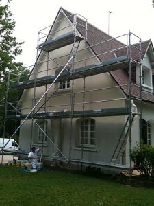 Echaffaudage ravalement facade maison